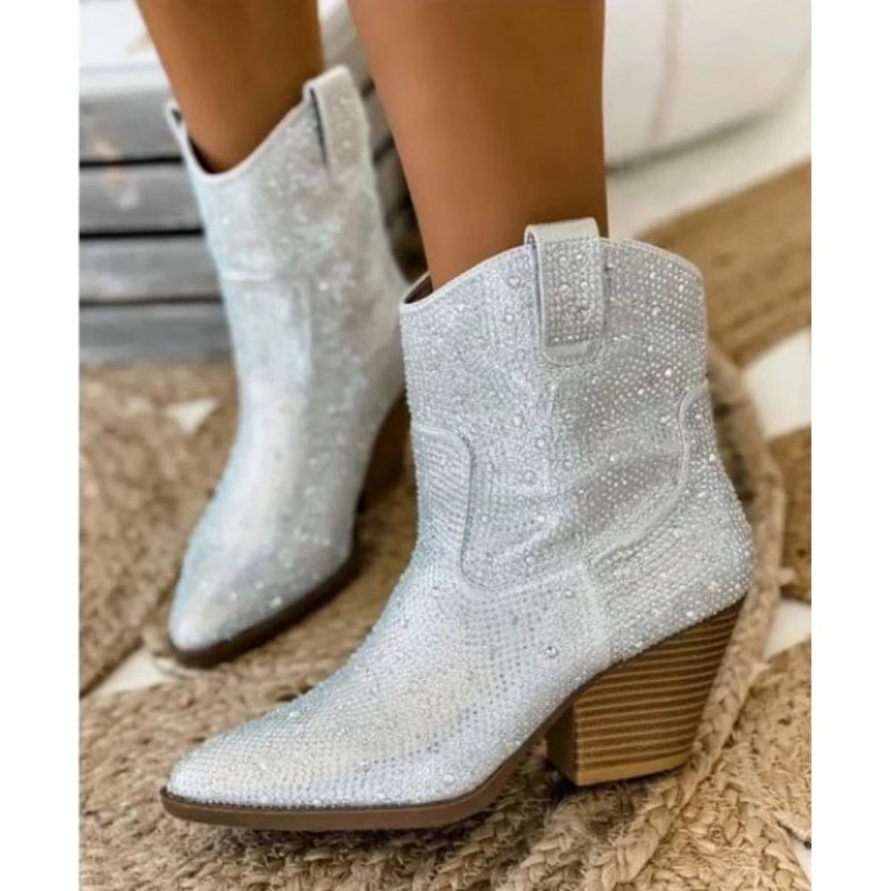 NWOT Women Silver Rhinestone Sparkly Cowboy Western Boots